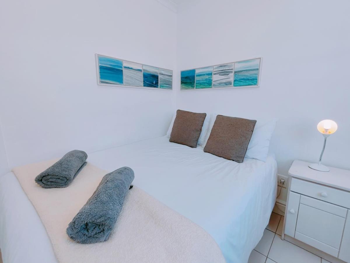 Bay Views Apartment Simonʼs Town Екстериор снимка