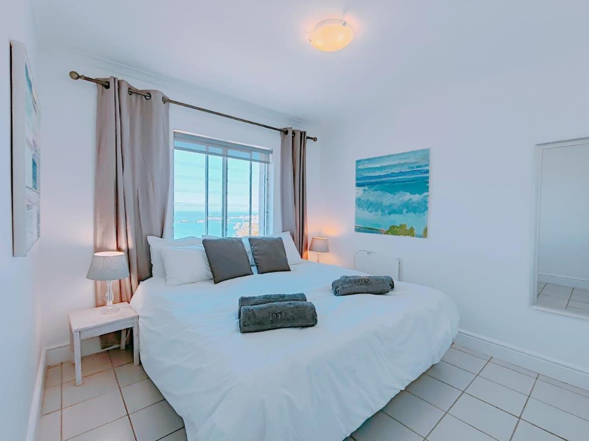 Bay Views Apartment Simonʼs Town Екстериор снимка
