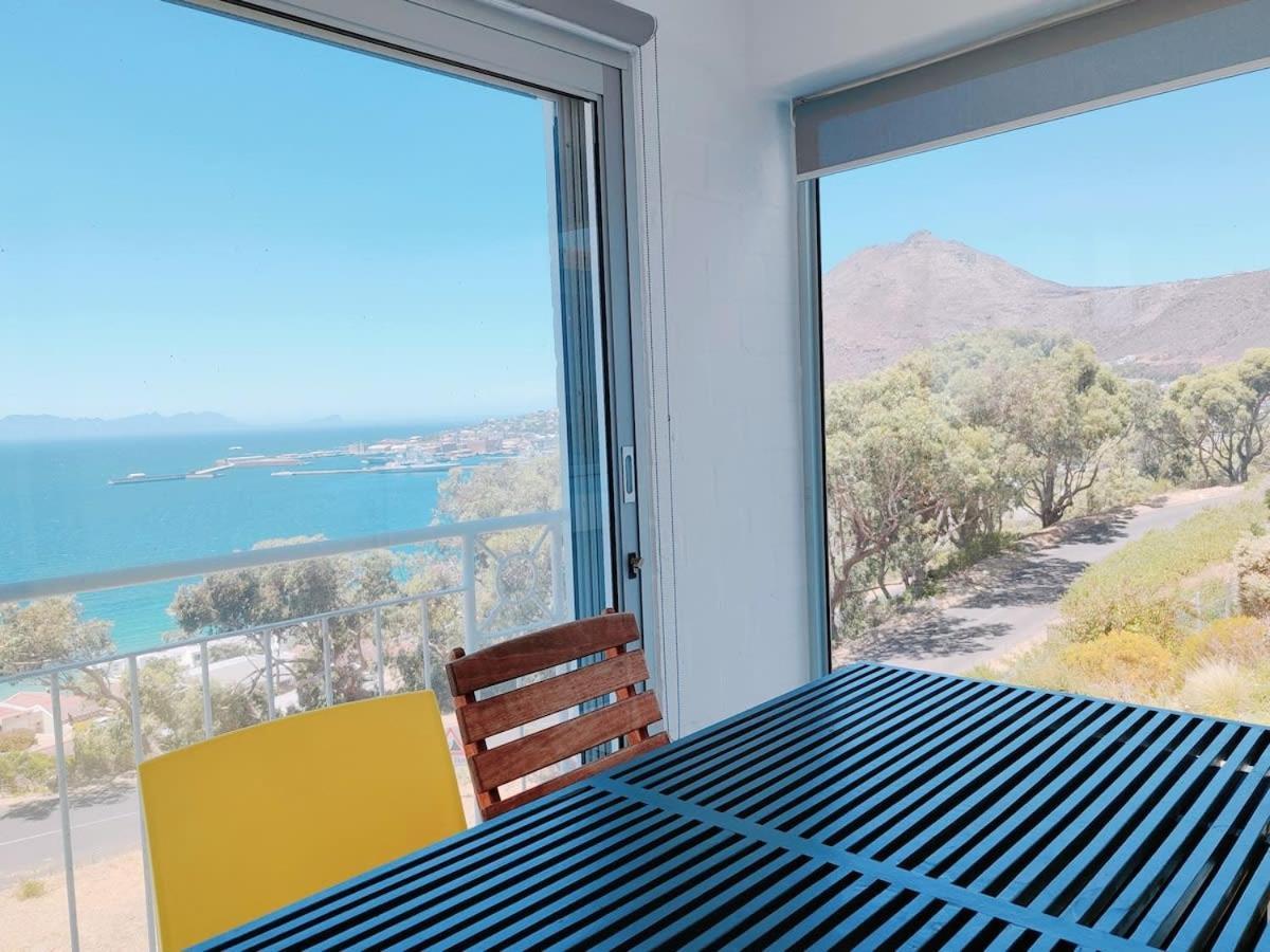 Bay Views Apartment Simonʼs Town Екстериор снимка