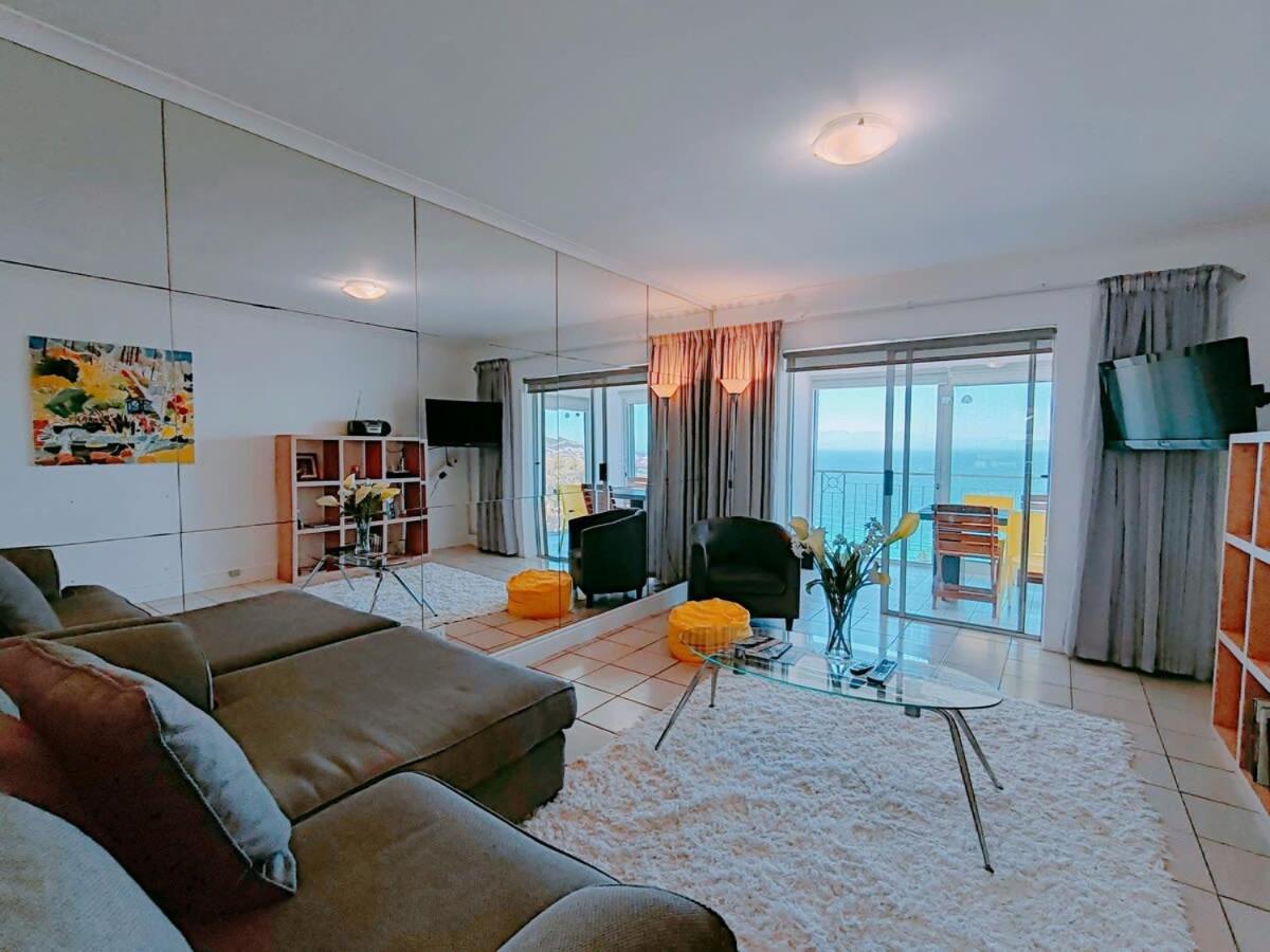 Bay Views Apartment Simonʼs Town Екстериор снимка