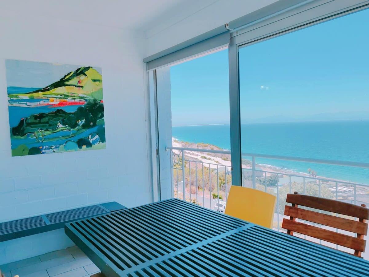 Bay Views Apartment Simonʼs Town Екстериор снимка